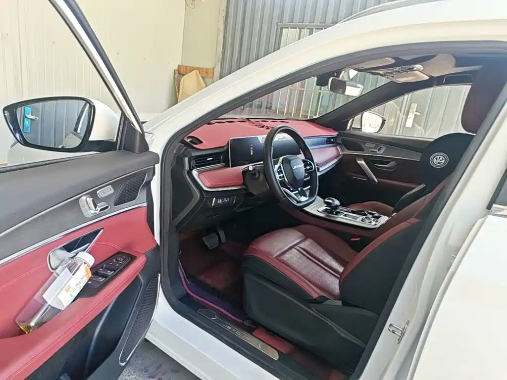 Jetour X70 PLUS 2025 2025 Champion Edition 1.5T DCT Champion MAX+ 5-seater