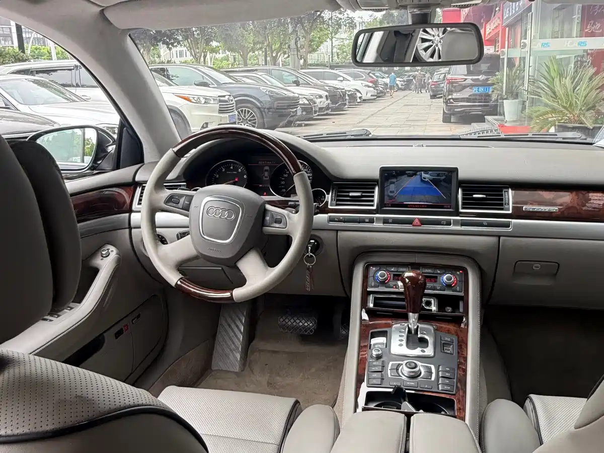 Audi A8 2006 2006 A8L 6.0 W12 quattro Flagship