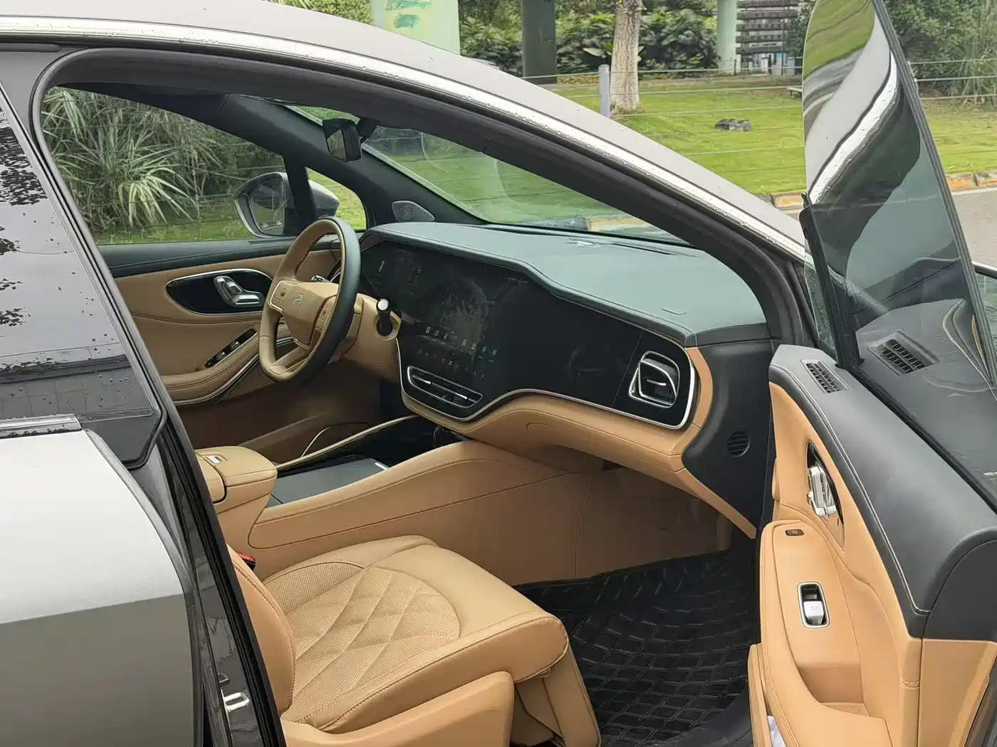 RISING AUTO FEIFAN R7