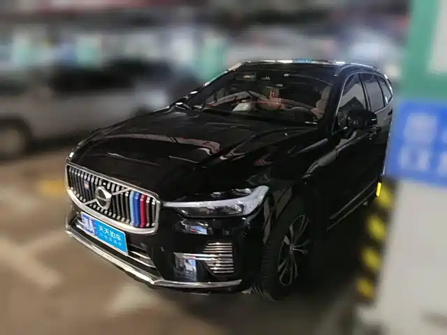 Volvo XC60 2024