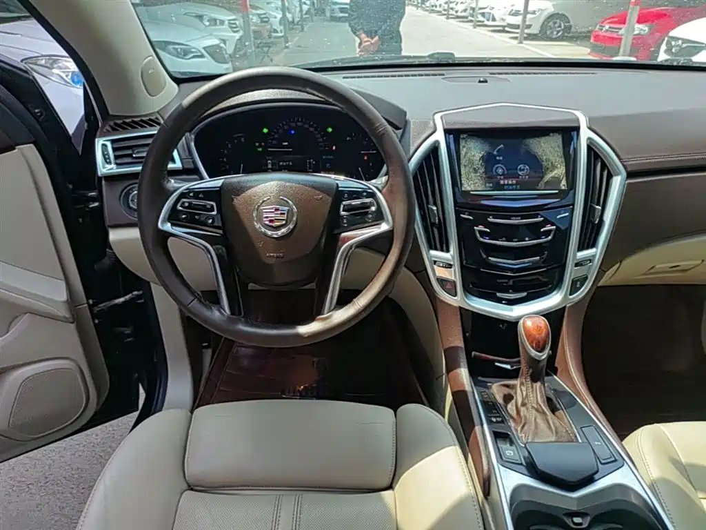 Cadillac SRX 2014 3.0L Elite Model фото 11