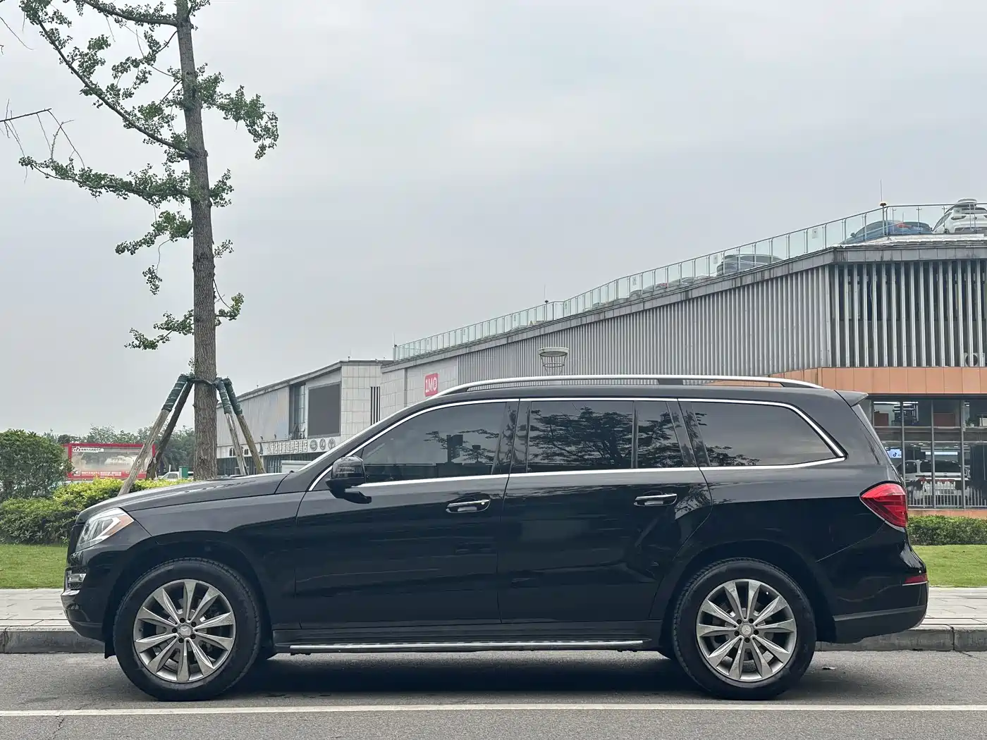 Mercedes-Benz GL-Class фото 4