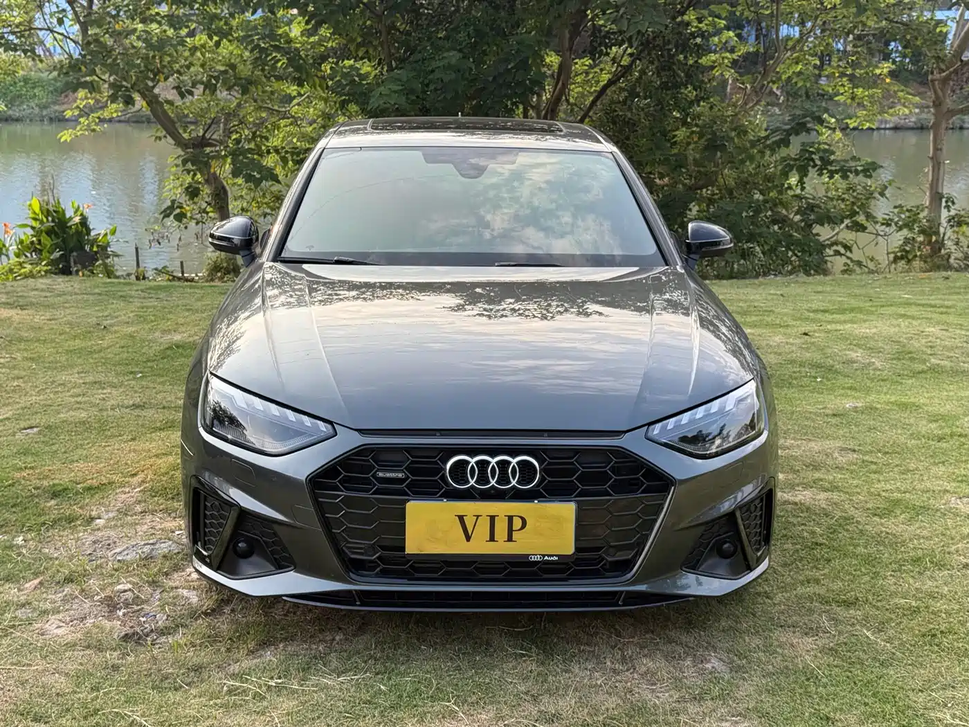 Audi A4L 2025 2025 2 Million Celebration Edition 45 TFSI quattro Premium Dynamic