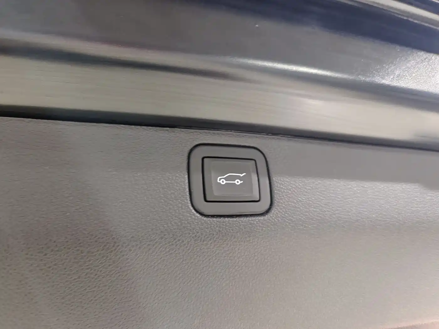 Buick Enclave 2022 652T AWD Premium Flagship 6-Seater фото 25