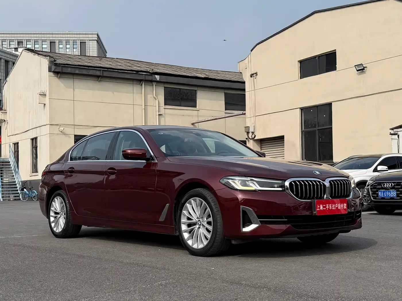 BMW 5 Series 2022 525Li Luxury Package фото 2