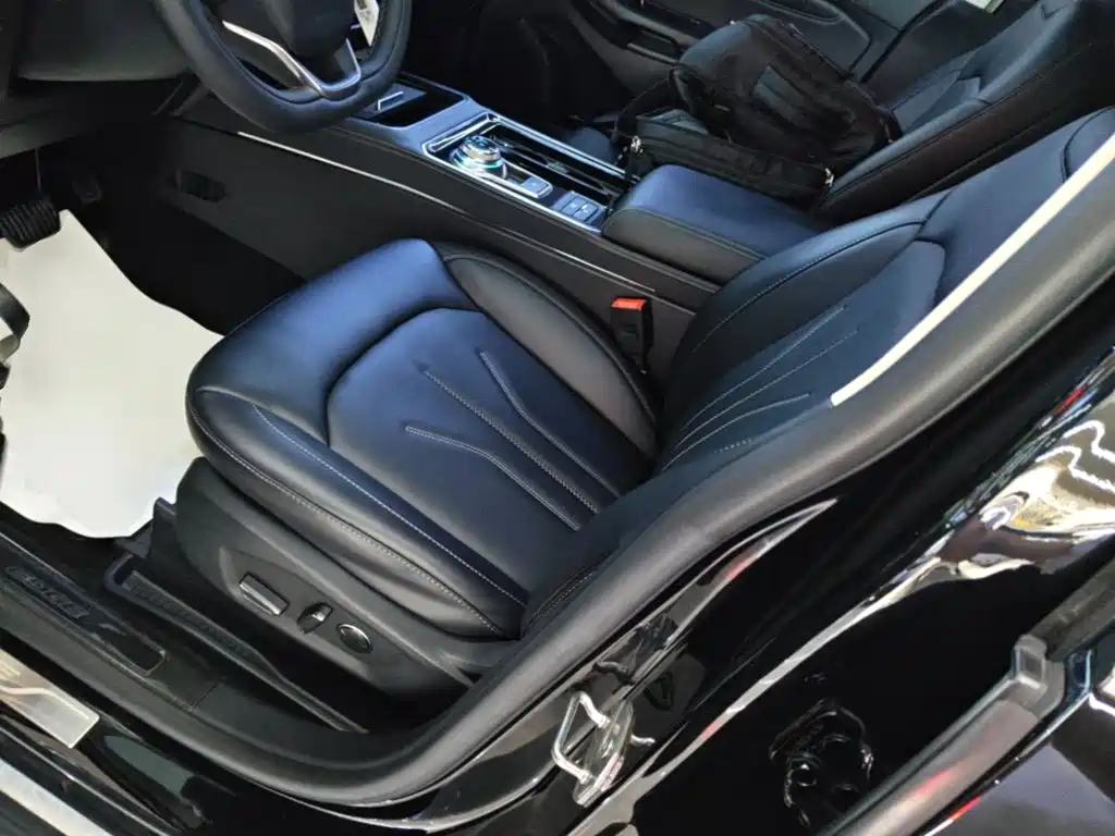 Ford Edge 2022 2021 PLUS EcoBoost 245 FWD Platinum Sharp 5-seater