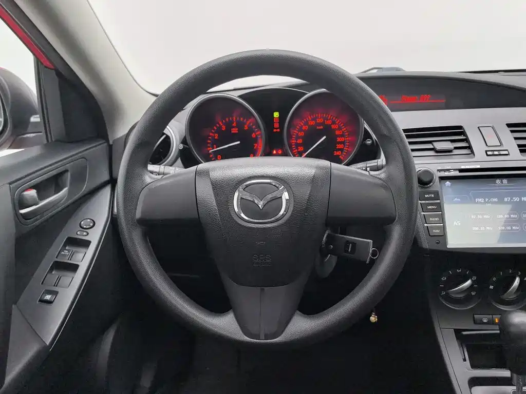 Mazda Mazda3 Axela 2012 2012 Hatchback 1.6L Automatic Elite