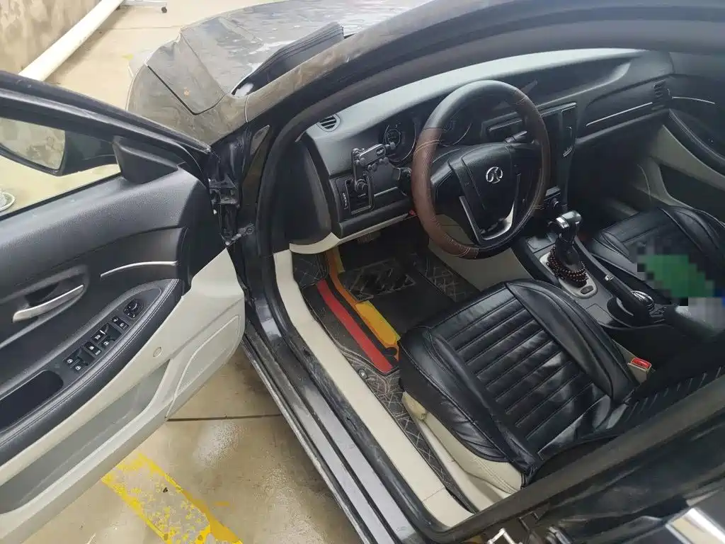 BAIC Senova D50 2015 2014 1.5L CVT Standard