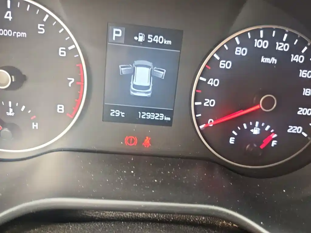 Kia KX CROSS 2018 2017 1.4L AT GLS