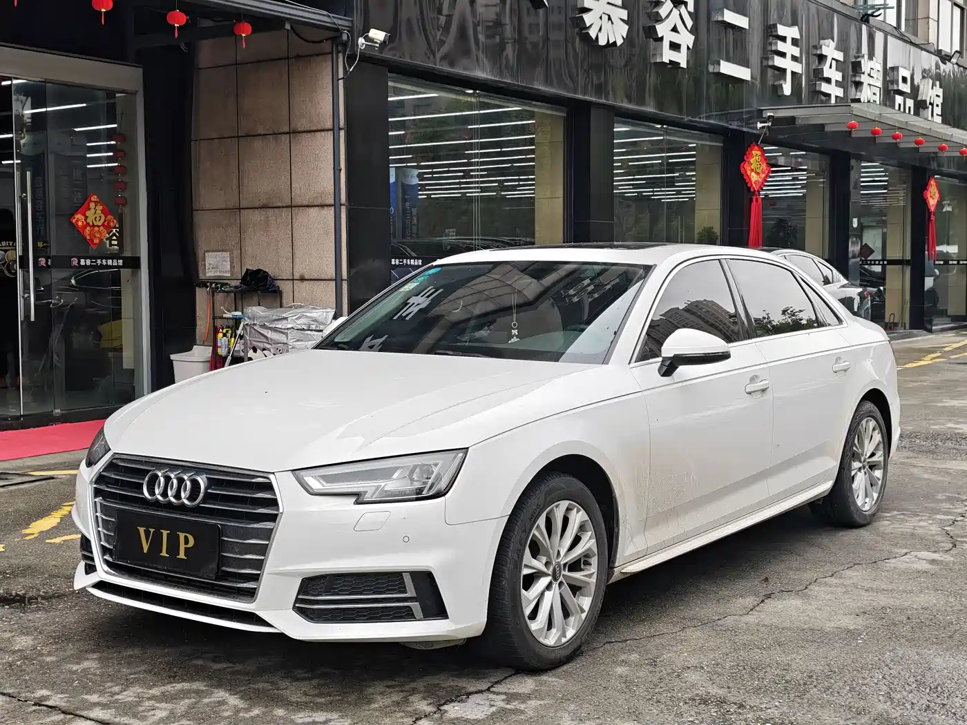 Audi A4L 2019 40 TFSI Progressive (China VI)