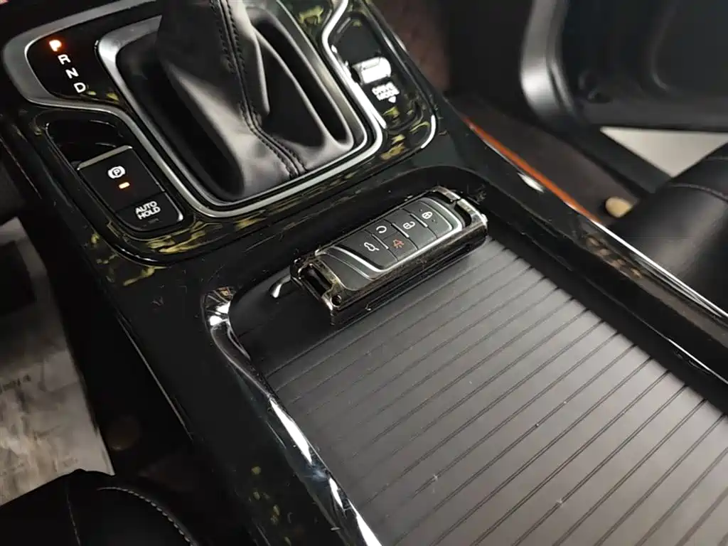 GAC Trumpchi Trumpchi M6 2023 PRO 270T DCT Luxury Edition фото 9