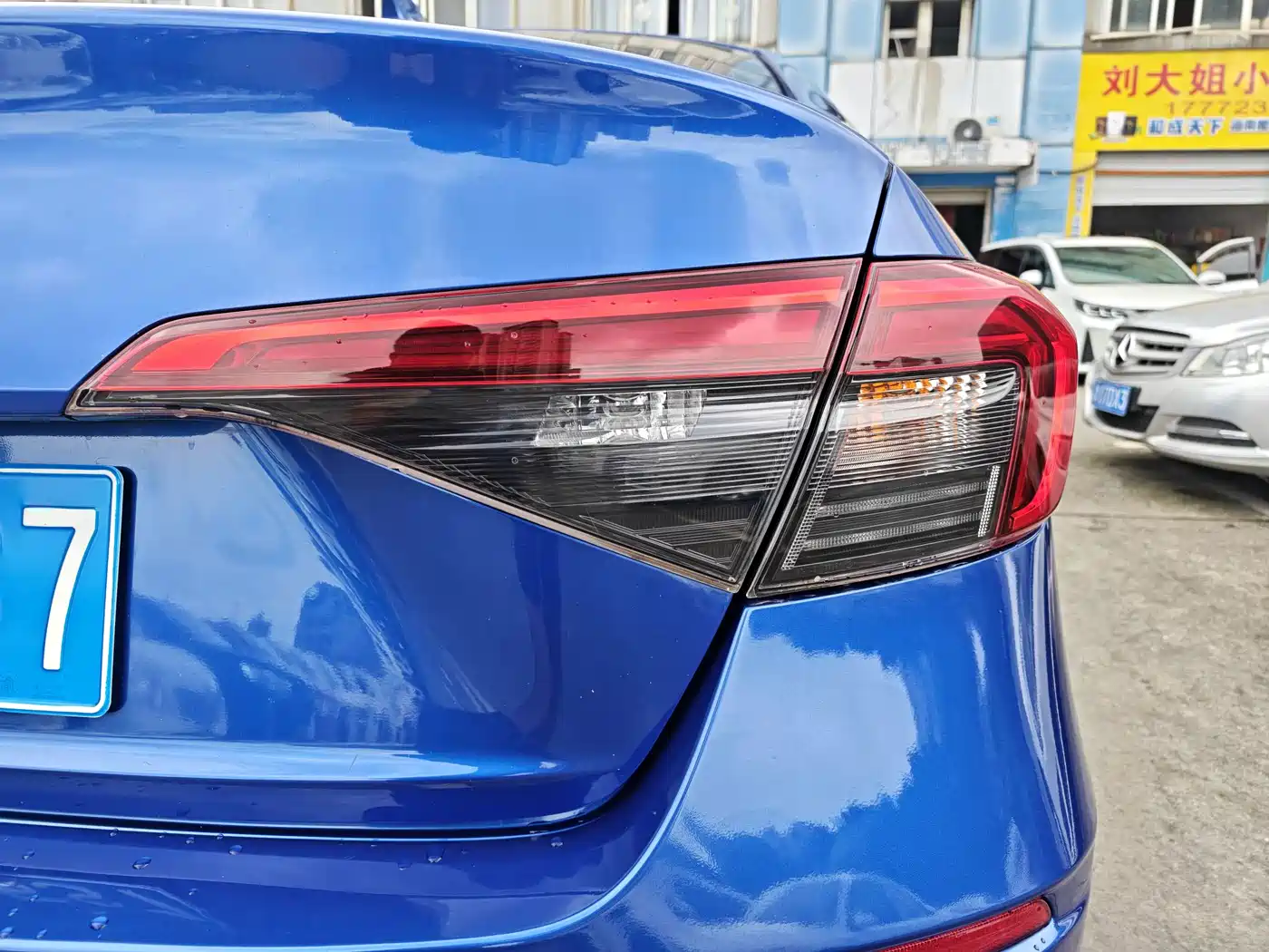 Фото 15 - Honda Civic