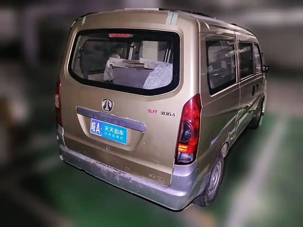 BAIC Weiwang 306 2016 2016 1.2L Base 7-seater A12 China IV