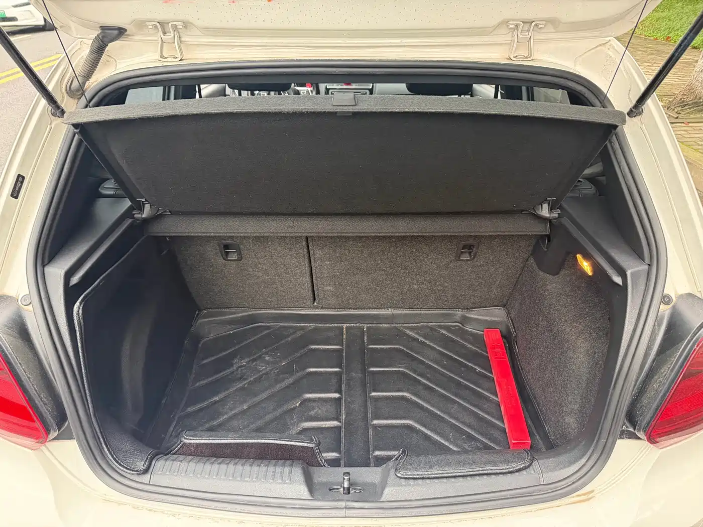 Фото 8 - Volkswagen Polo