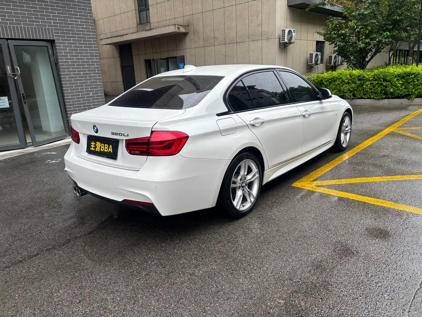 BMW 3 Series 2018 320Li Leading M Sport Package фото 14