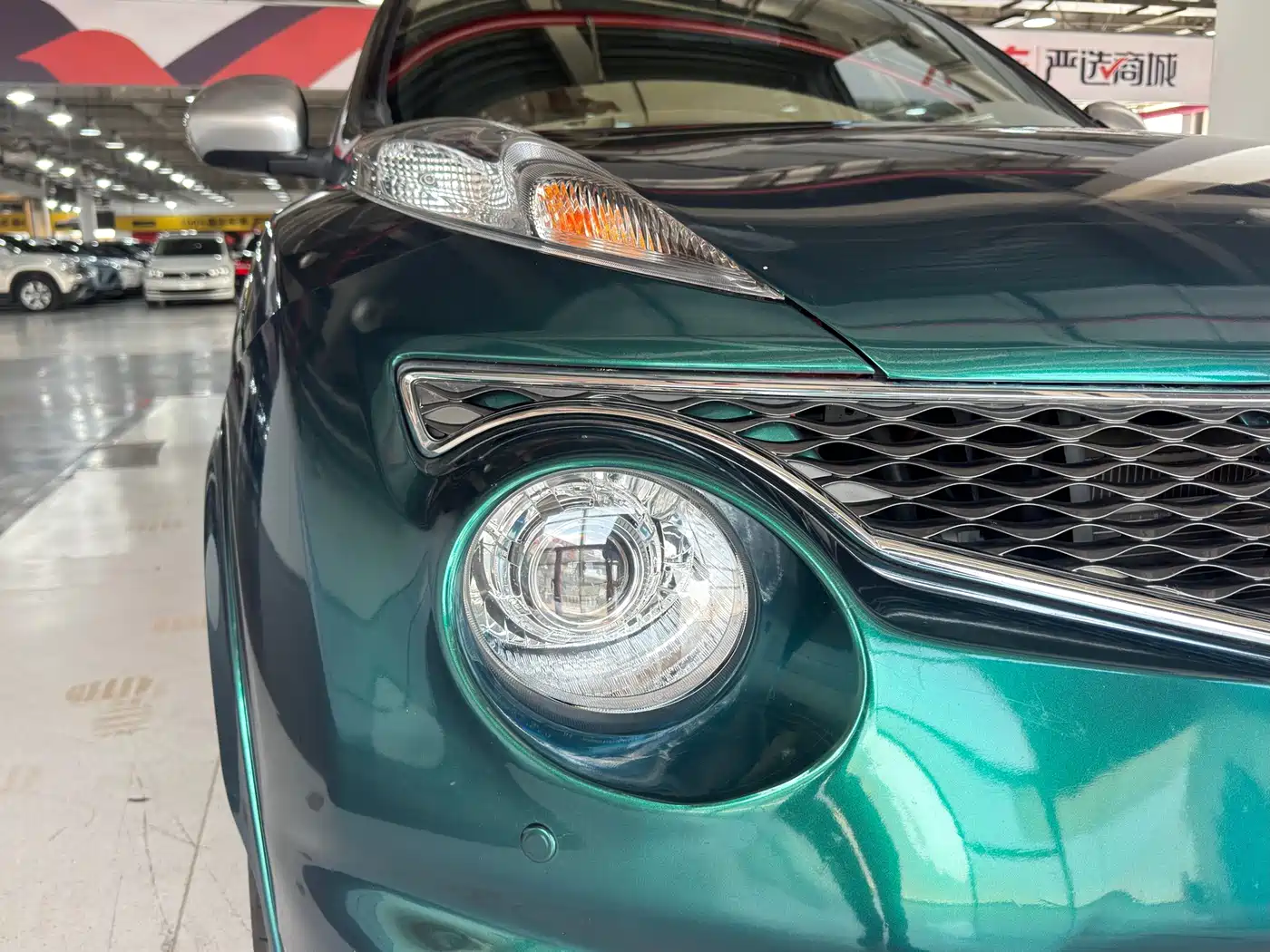 Infiniti ESQ 2019 2014 1.6L Free Edition