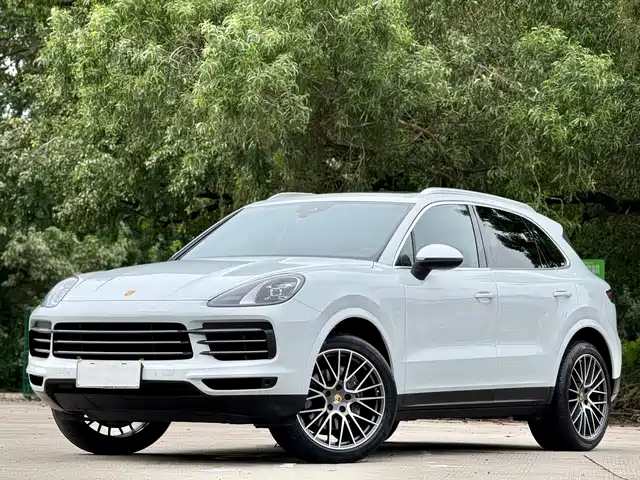 Porsche Cayenne 2018 Cayenne 3.0T — фото 1