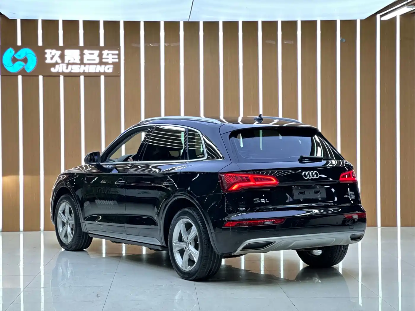 Audi Q5L 2018 2018 40 TFSI Prestige Progressive (China V)