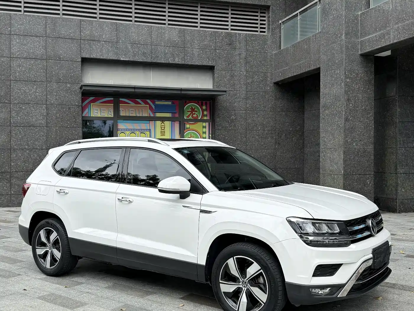 Volkswagen Tharu 2021 Model 280TSI 2WD Comfort Edition фото 3