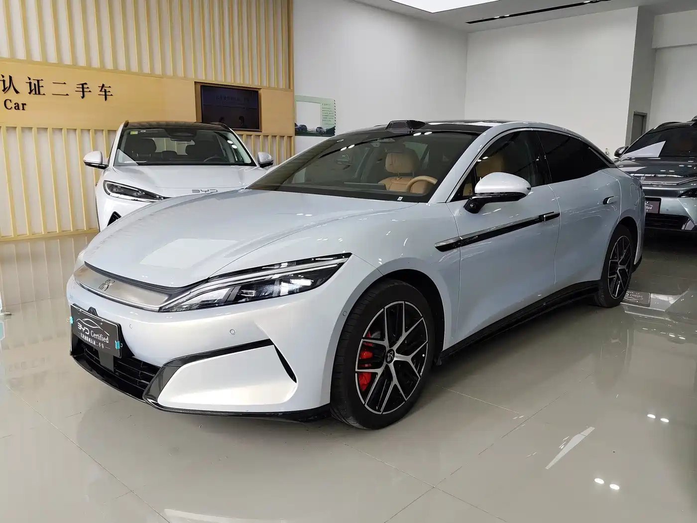  BYD Han L 2025 EV AWD LiDAR Flagship
