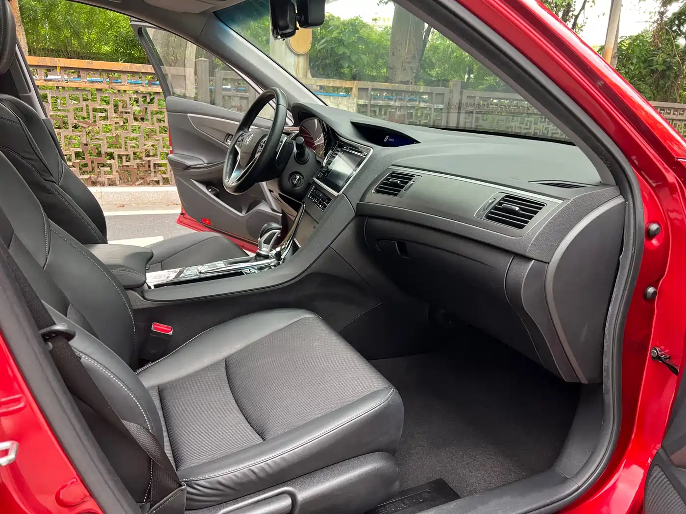 Honda Spirior 2017 2015 2.0L Premium Edition