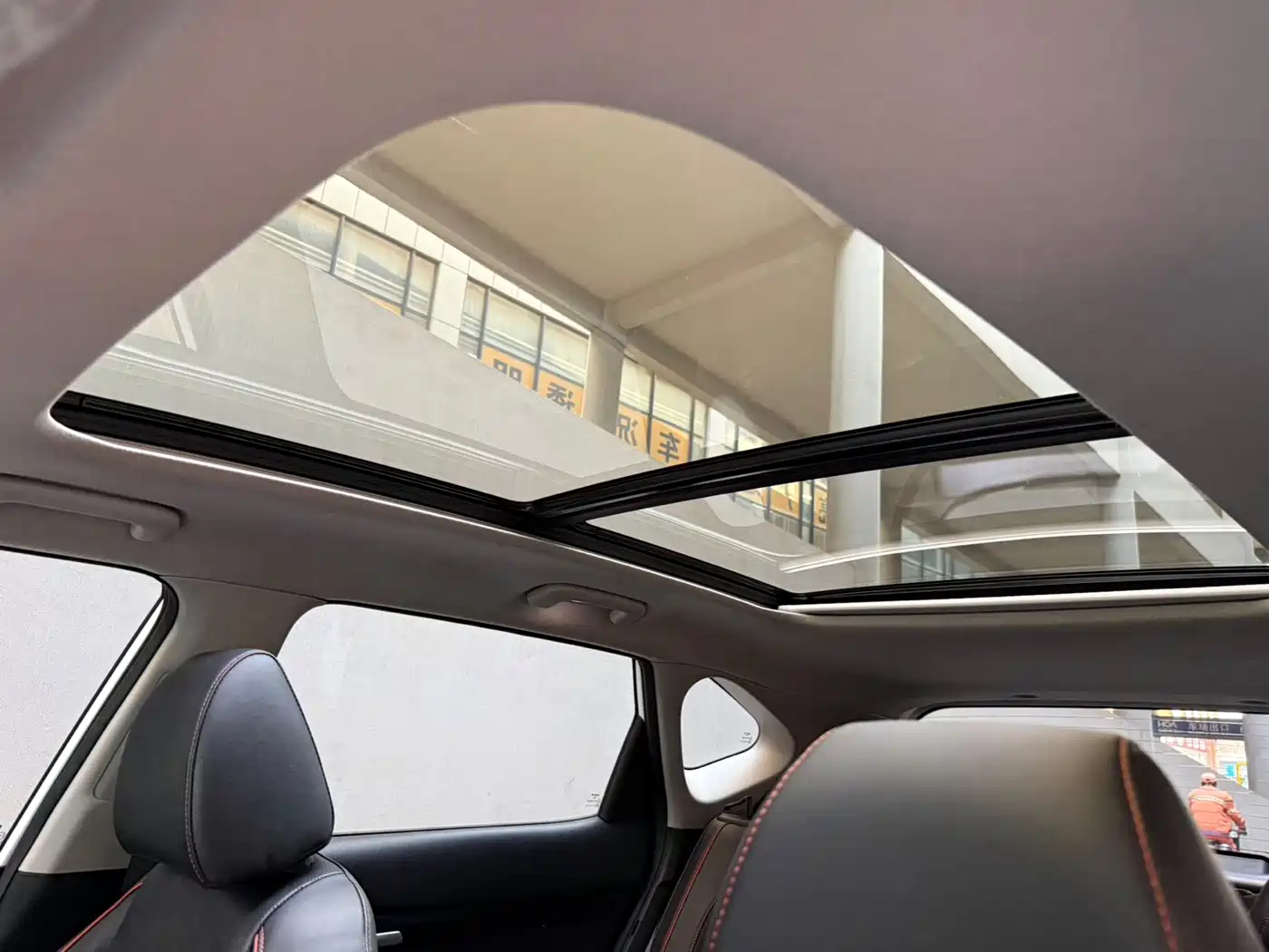 Kia Seltos 2023 1.5L CVT Luxury Edition фото 19