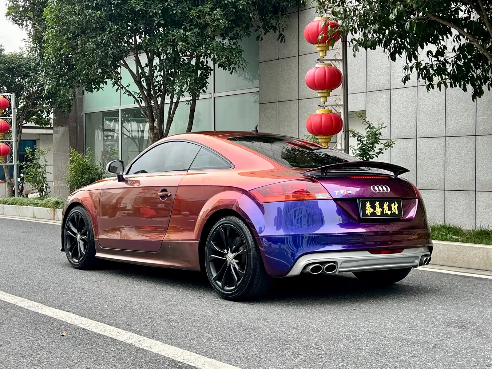 Photo 7 - Audi TTS
