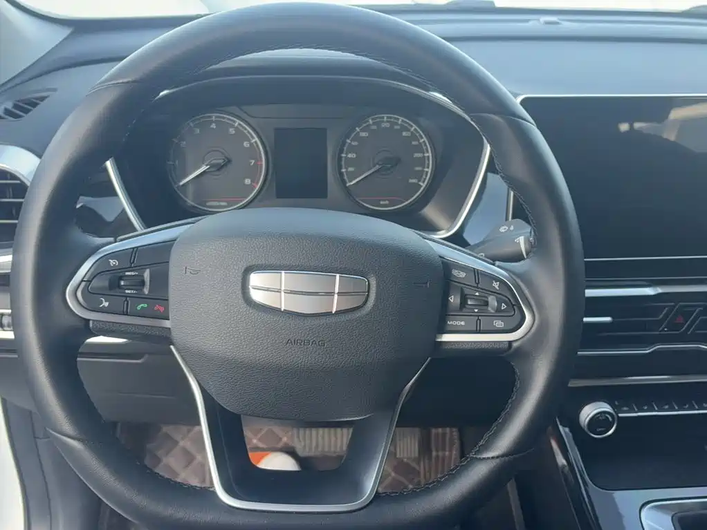Geely Coolray 2025 2025 1.5L CVT Super Edition MAX