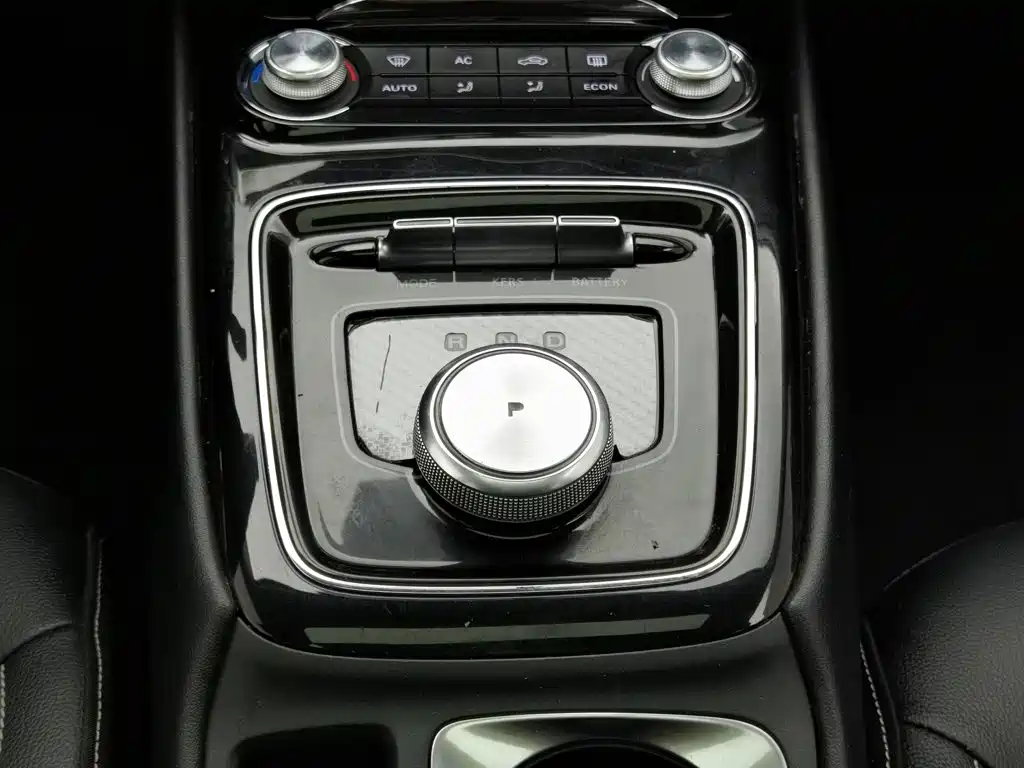 Roewe Ei5 2018 2018 Internet Luxury Edition