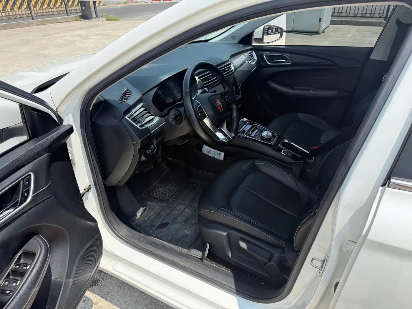 Roewe Ei5 2019 2019 Model Smart Connect Flagship Edition