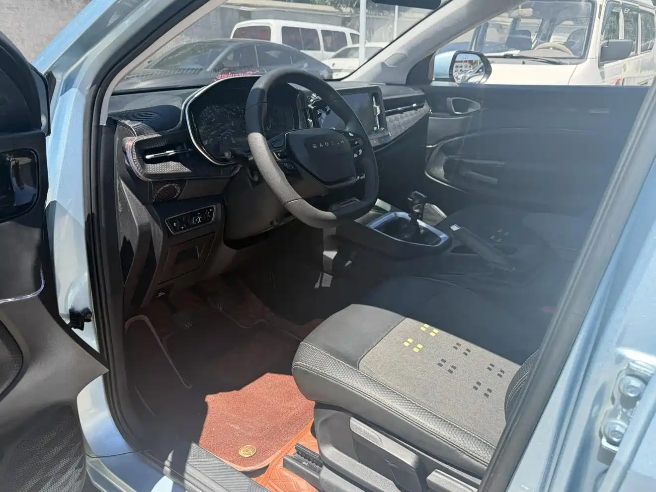 Baojun RM-5 2020 2019 1.5L Manual 24-hour Online Elite 7-seater