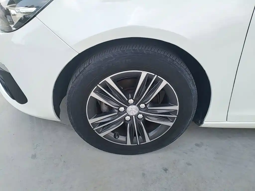 Peugeot 308 2018 2018 1.6L Auto Luxury Edition