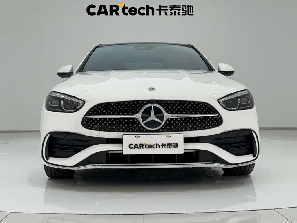Mercedes-Benz C-Class, миниатюра 3