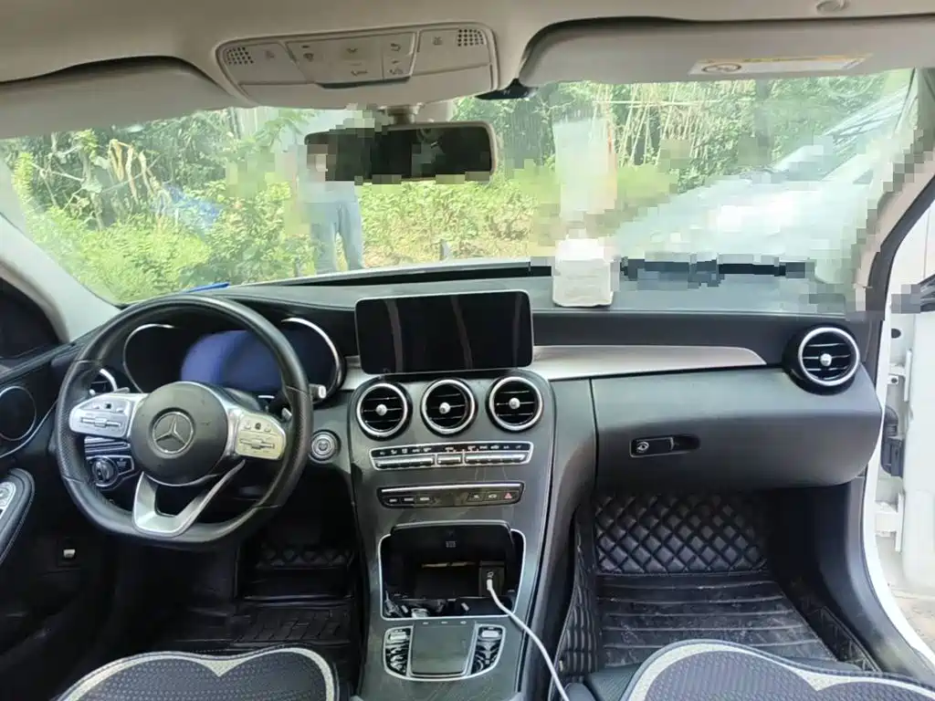 Mercedes-Benz C-Class, миниатюра 12