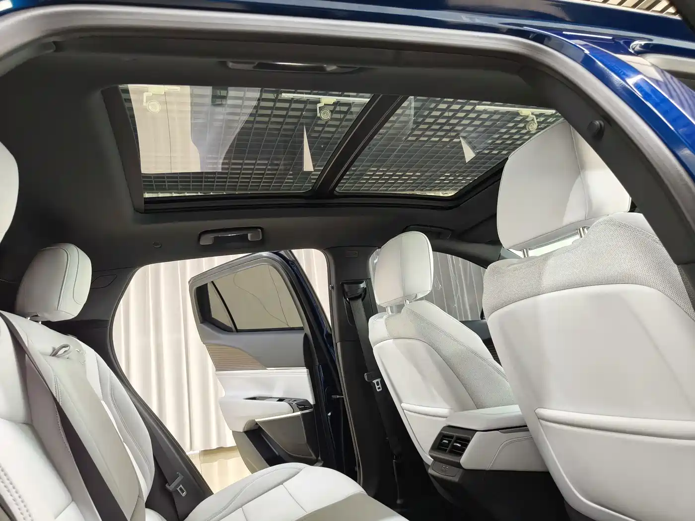 Cadillac GT4 2025 2023 25T Trend Edition