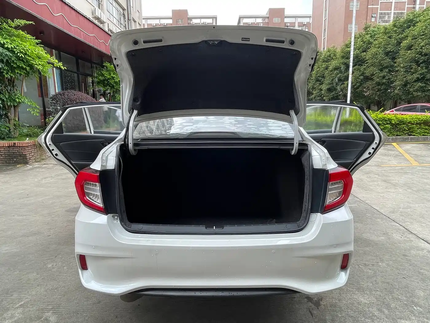 Honda ENVIX 2021 2019 180TURBO CVT Pleasure China V