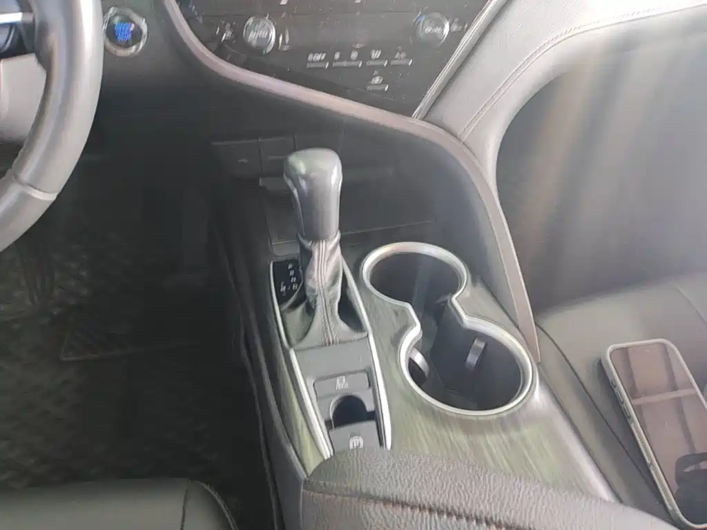 Toyota Camry 2023 2023 2.0G Luxury Edition