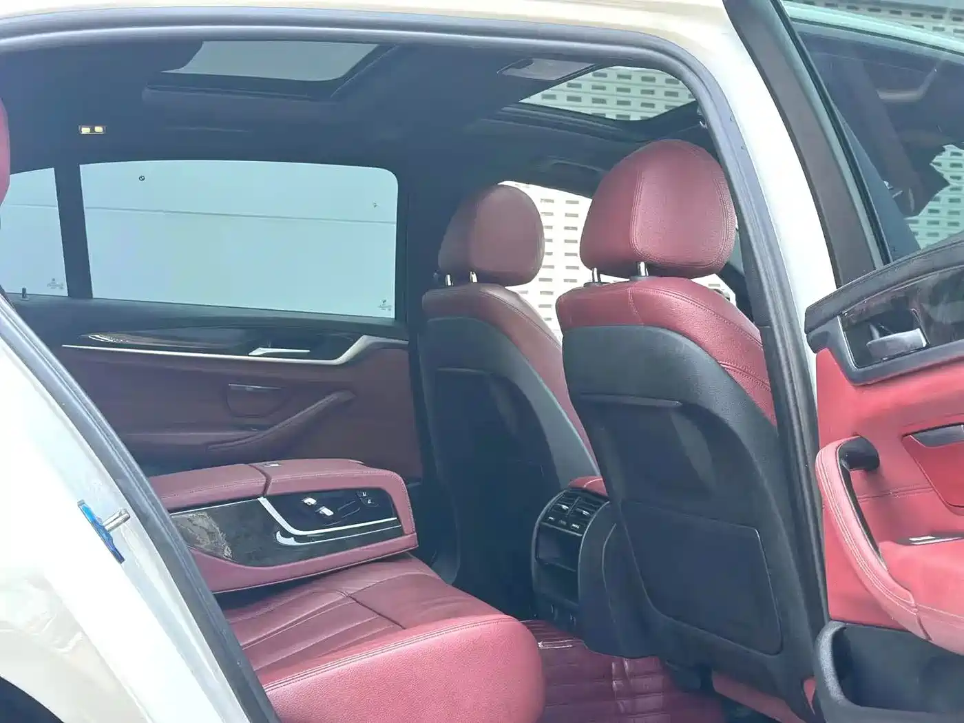 Фото 4 - BMW 5 Series