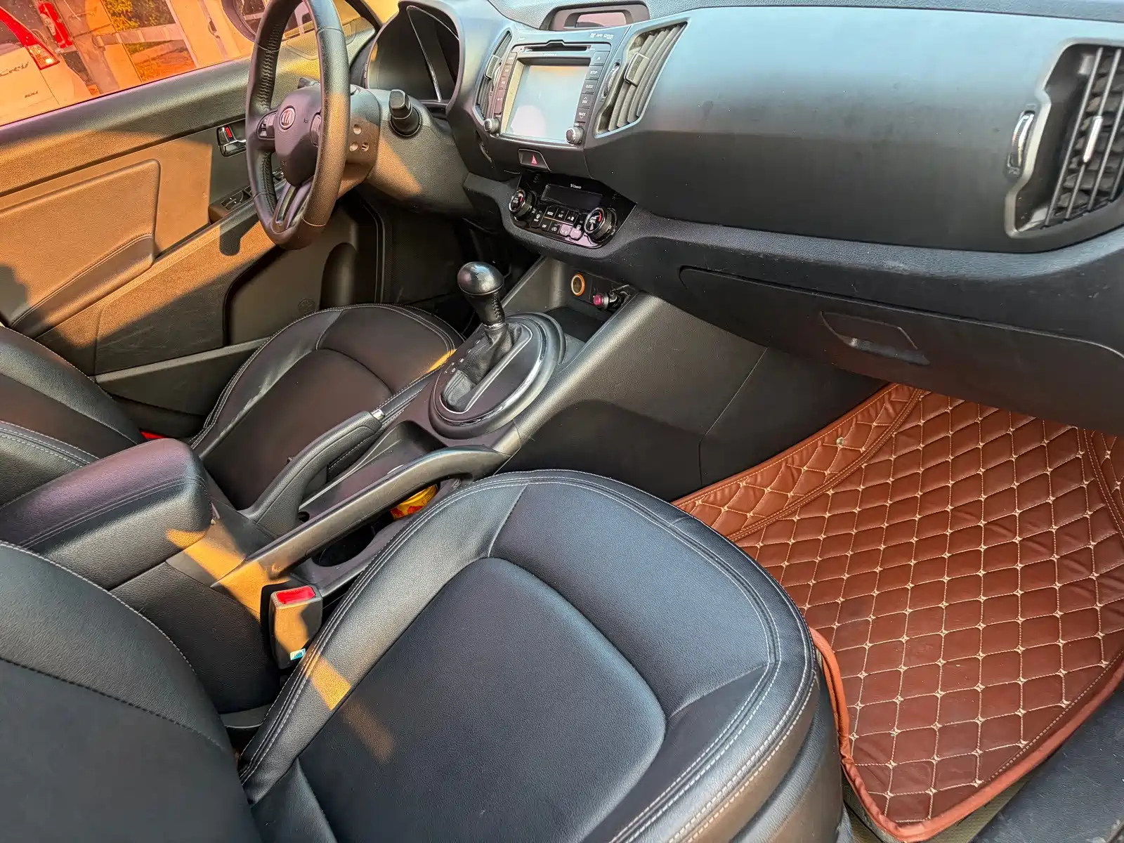 Фото 10 - Kia Sportage