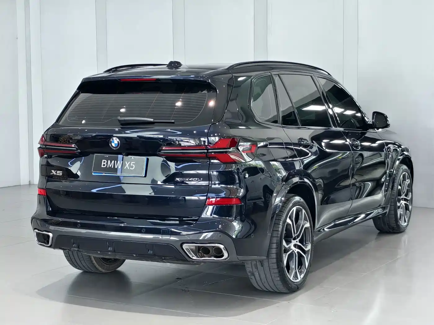 BMW X5 2026 2026 Facelift xDrive 40Li M Sport Shadowline Package