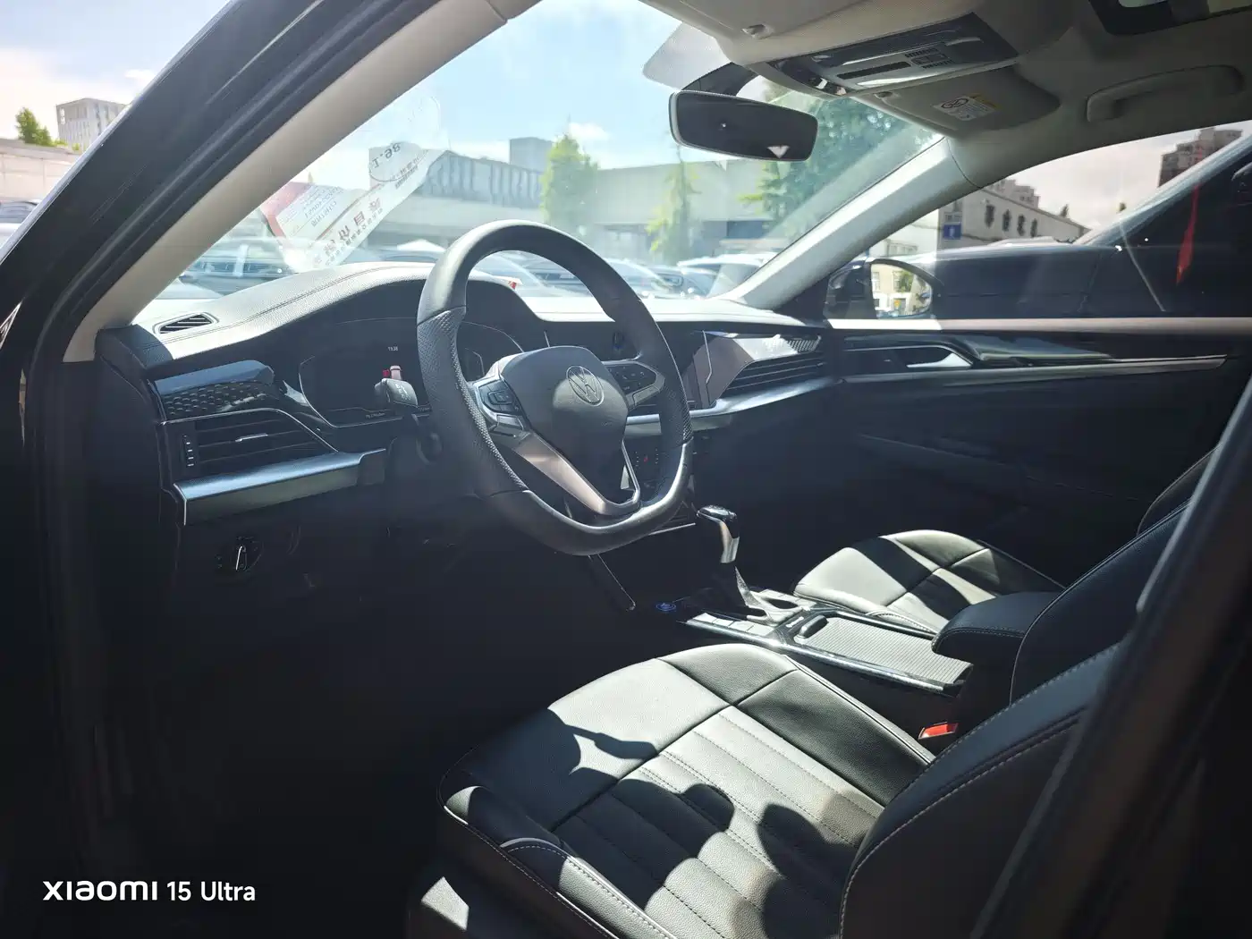 Volkswagen Passat 2022 330TSI Elite Edition фото 7