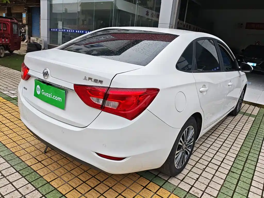 Фото 7 - Buick Excelle
