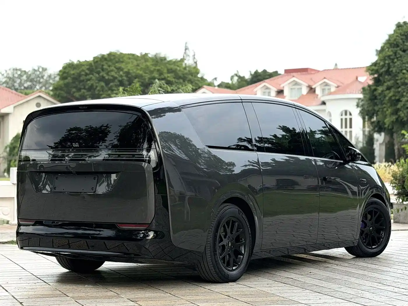 Li Auto MEGA 2024 2024 Ultra
