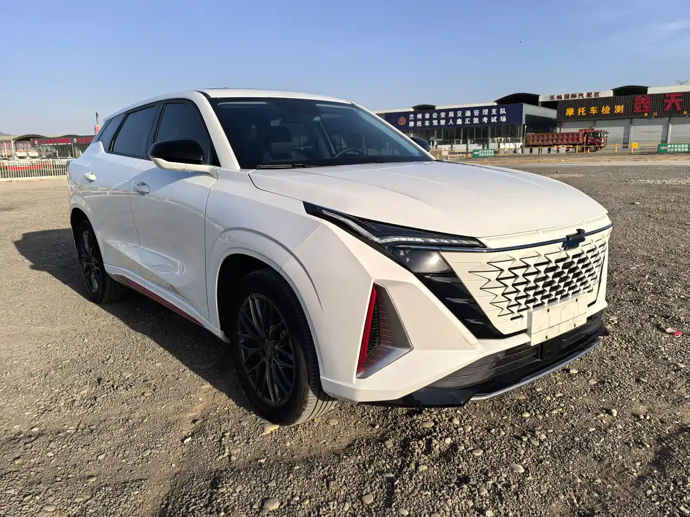 CHANGAN CHANGAN AUCHAN Z6