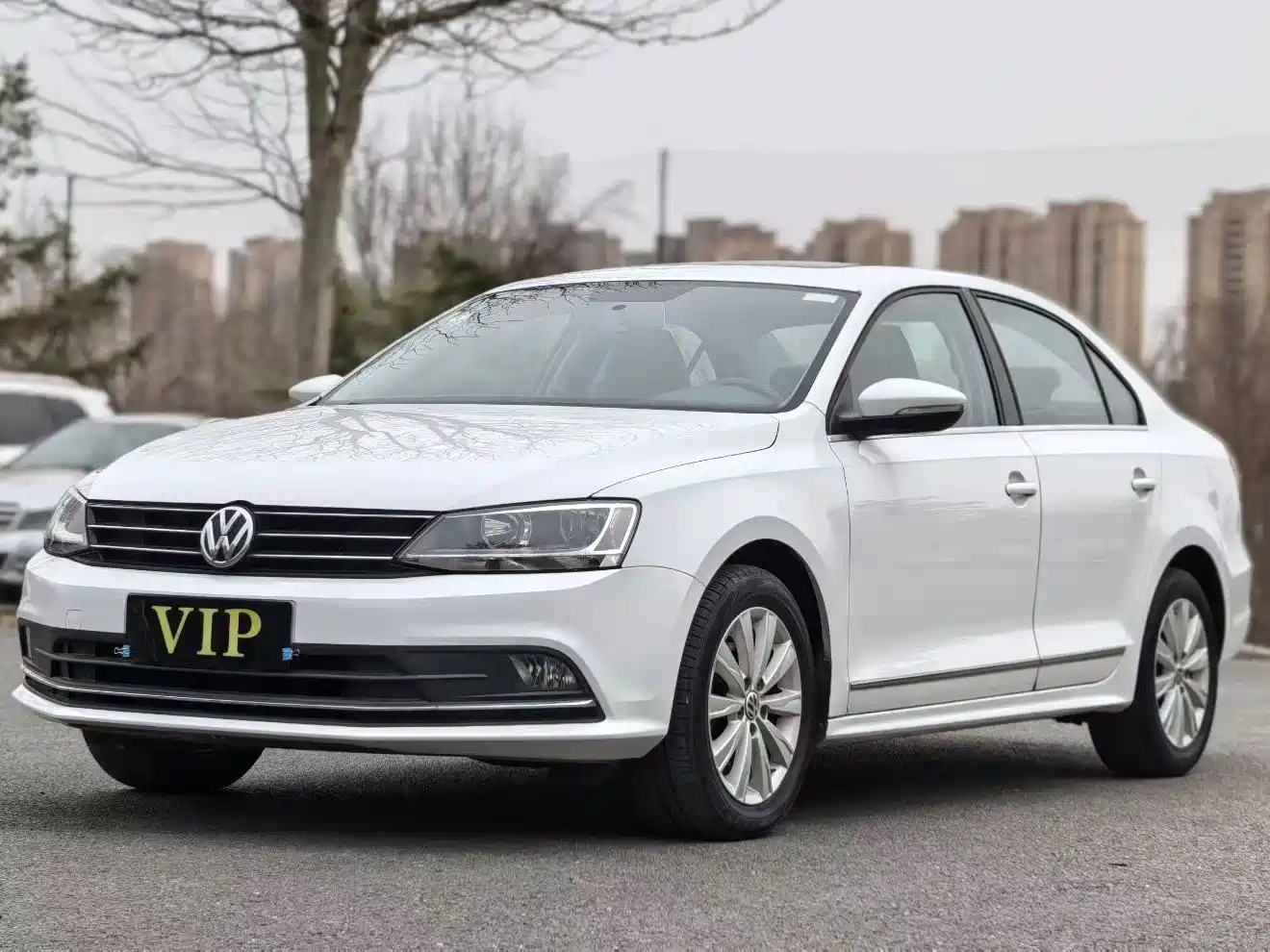 Volkswagen Sagitar 2015 1.6L Automatic Comfort