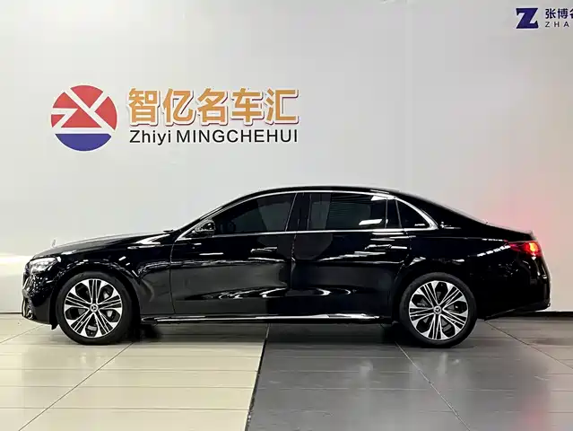 Mercedes-Benz E-Class 2025 Facelift E 300 L Luxury — фото 4