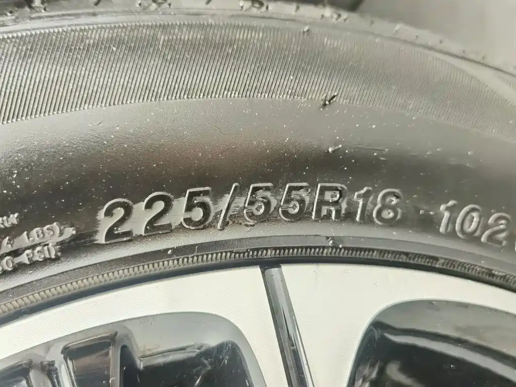 Roewe iMAX8, миниатюра 24
