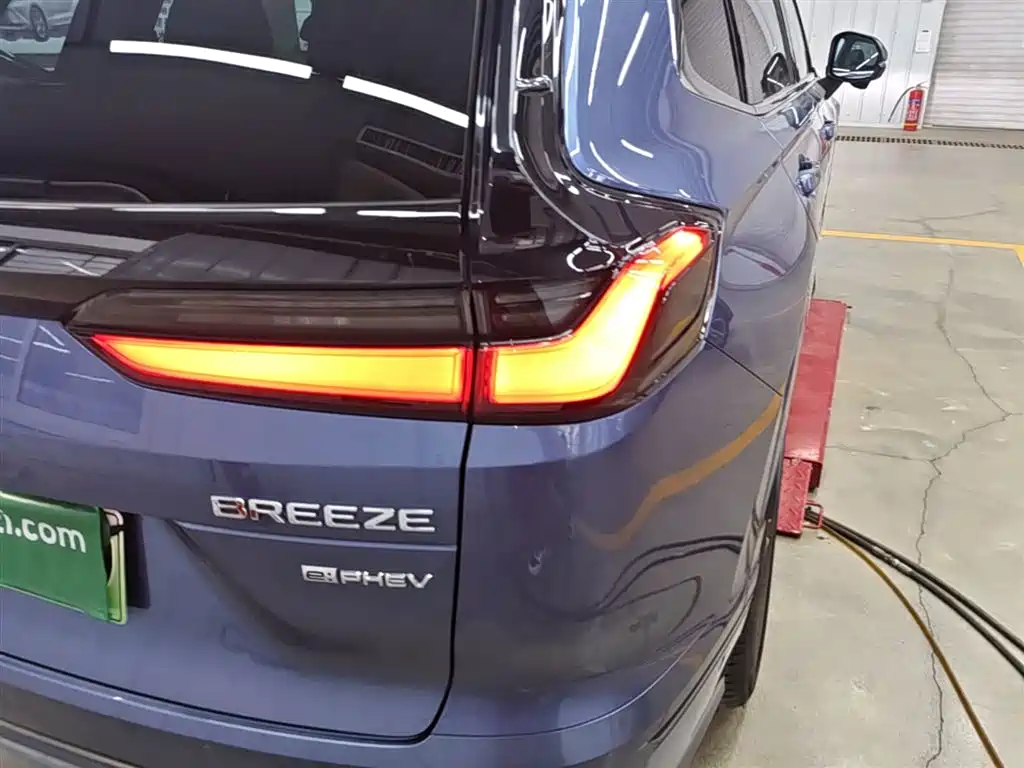 Honda Breeze New Energy 2023 2023 e:PHEV Supreme Edition
