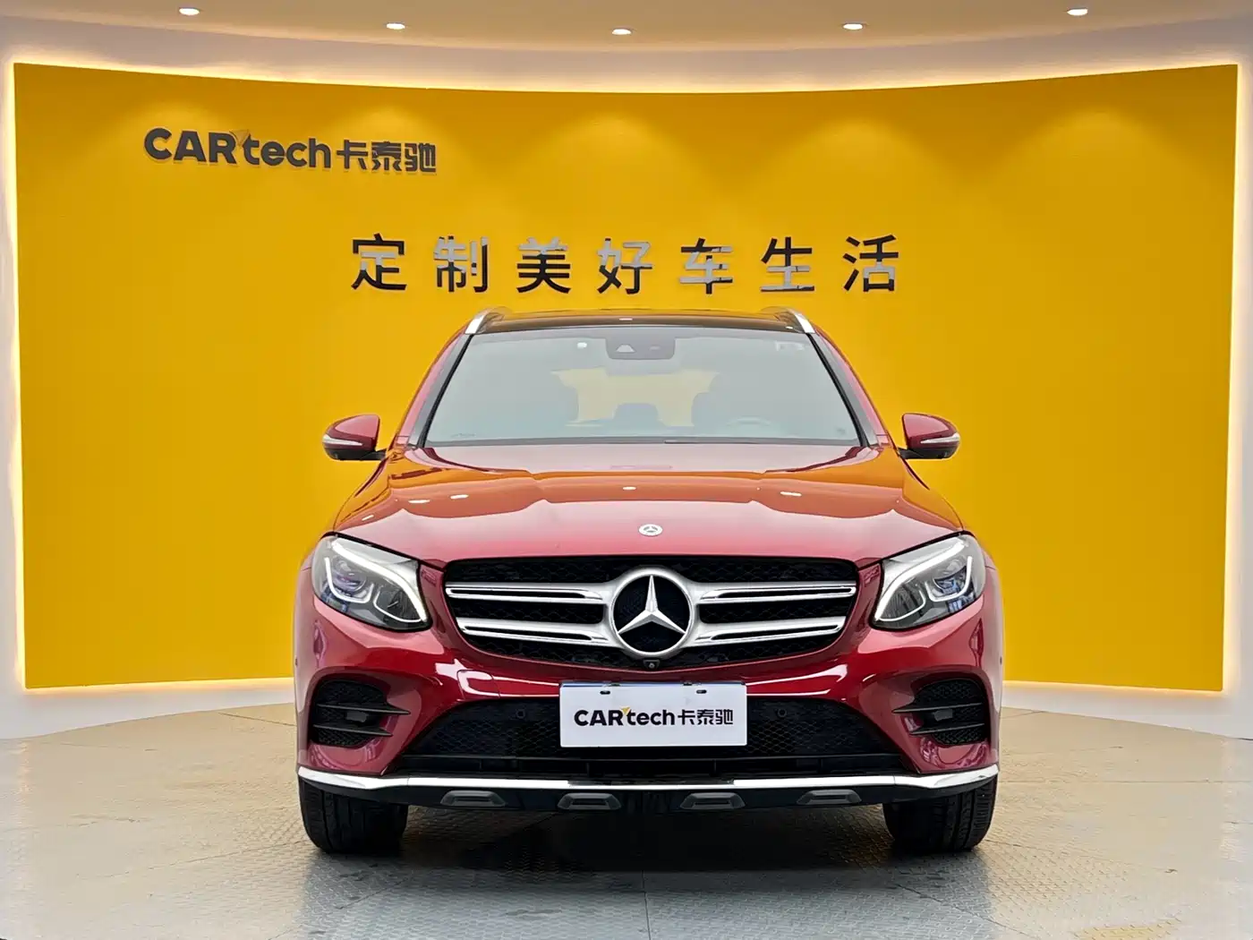 Mercedes-Benz GLC 2019 GLC 260 4MATIC Luxury фото 2