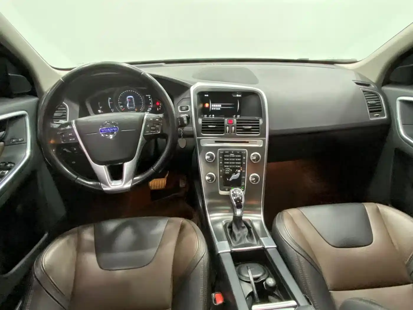 Volvo XC60 2015 2016 T5 AWD Wisdom Edition